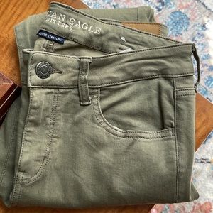 American Eagle Jegging Super Stretch X 10 regular Olive Green